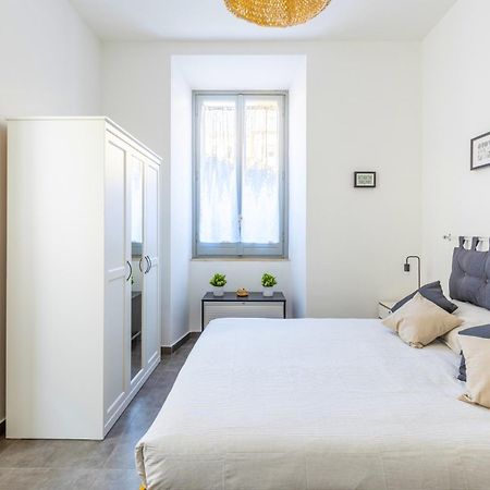 Hostly - Nicole Apartment Volturno- Full Rome Center Luaran gambar