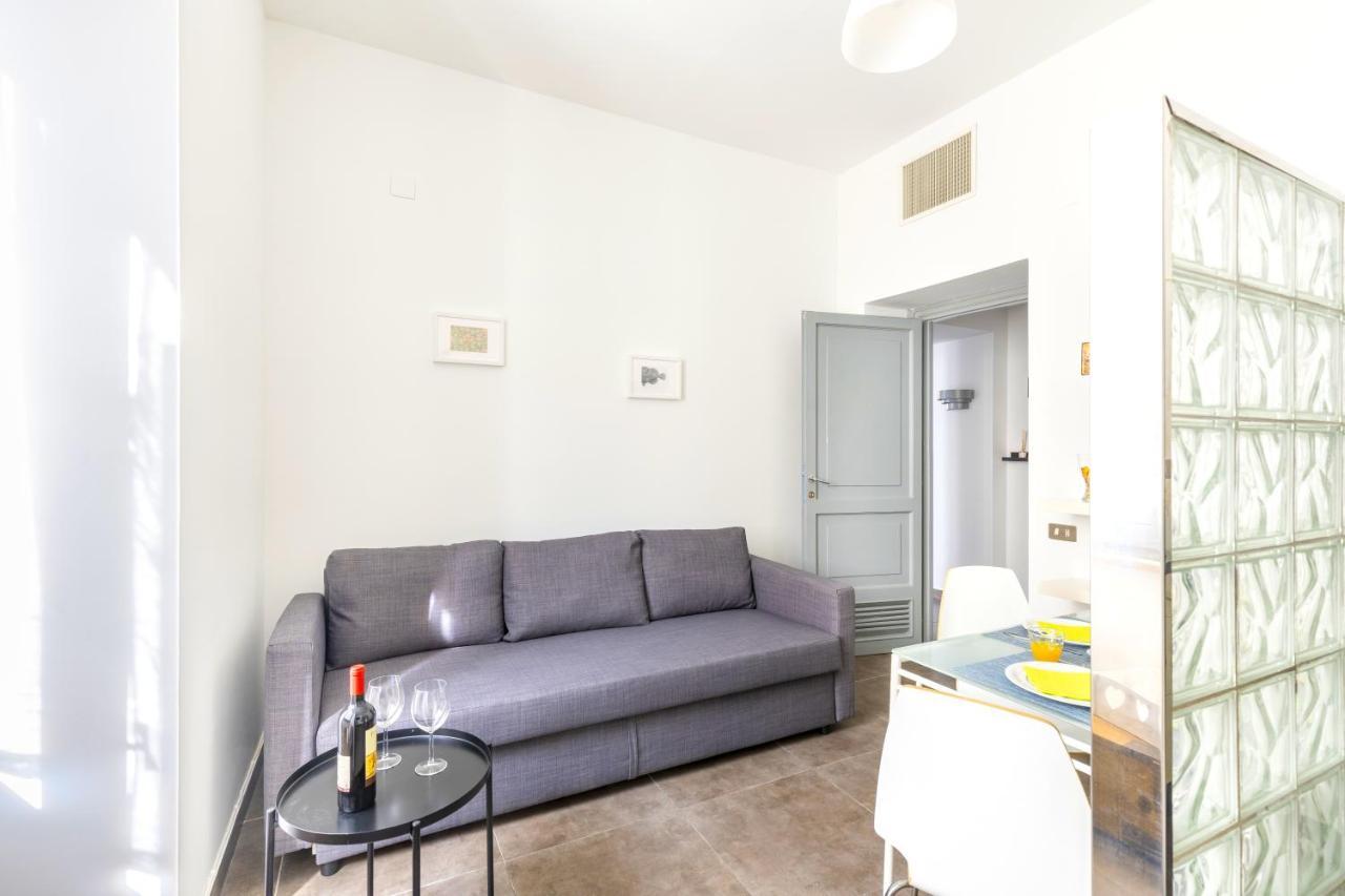 Hostly - Nicole Apartment Volturno- Full Rome Center Luaran gambar