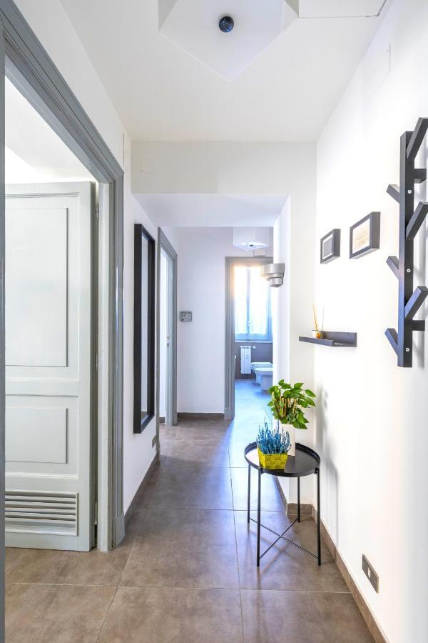 Hostly - Nicole Apartment Volturno- Full Rome Center Luaran gambar