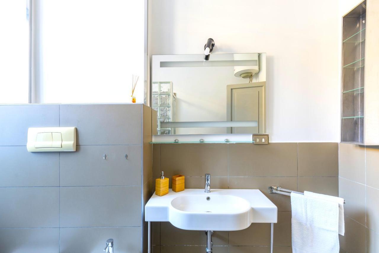Hostly - Nicole Apartment Volturno- Full Rome Center Luaran gambar