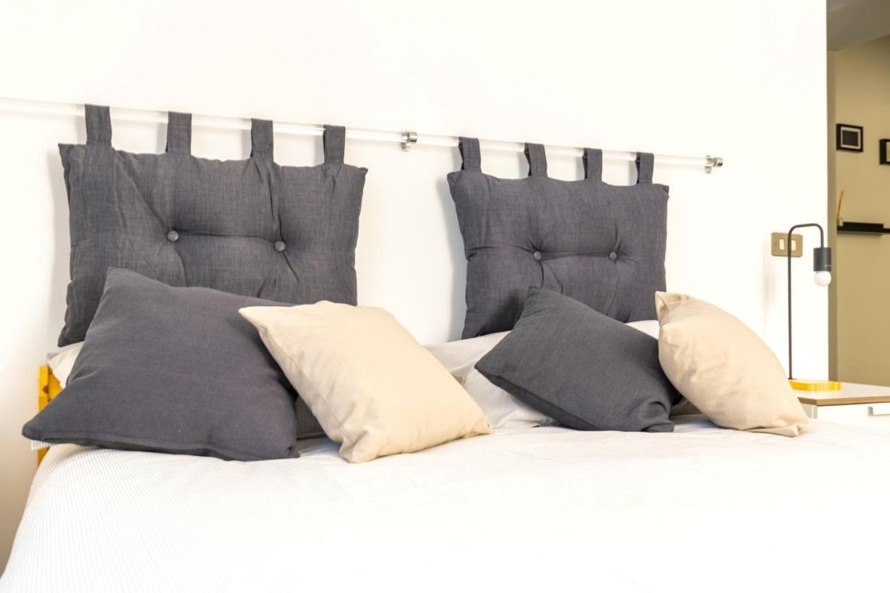 Hostly - Nicole Apartment Volturno- Full Rome Center Luaran gambar